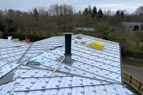 Réalisation d'une toiture en zinc