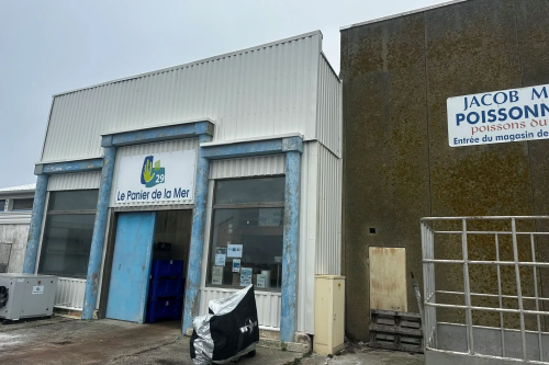 Remplacement de l'isolation + pose de la toiture complète et du bardage